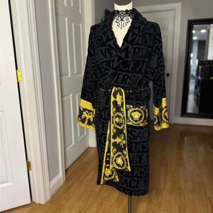 NWT Versace I love Baroque Bathrobe Size Small